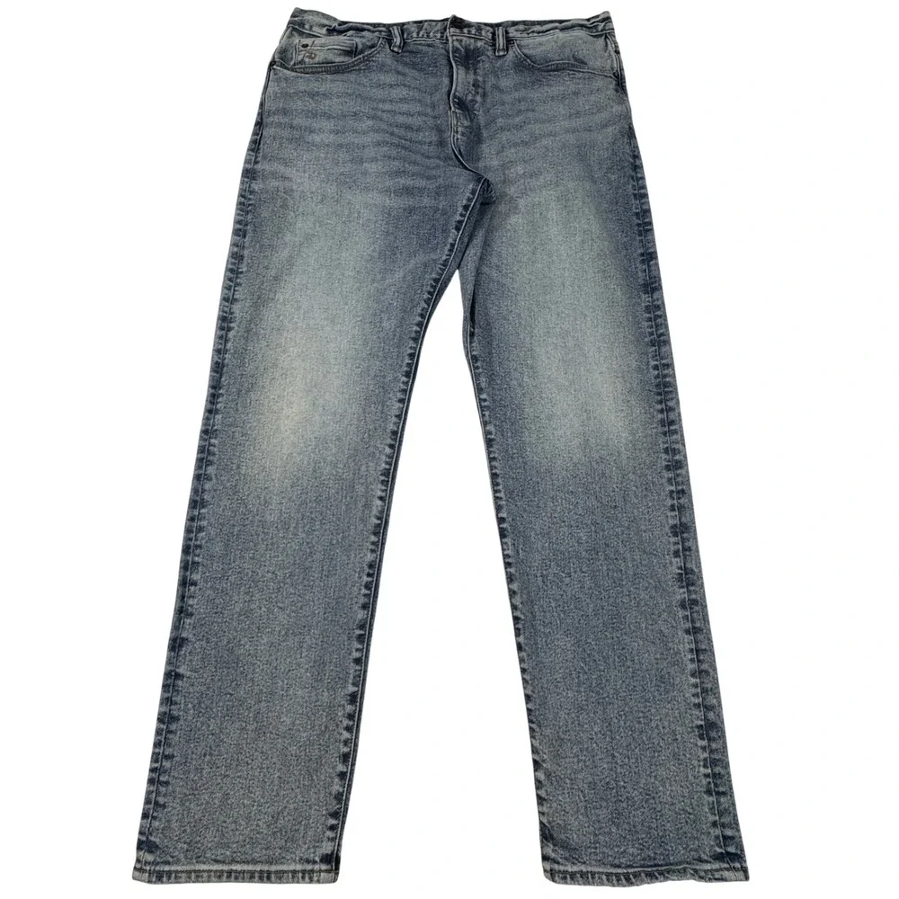 Todd Snyder Straight Fit Jeans Light Wash Blue Denim Men's Size 36x32 Faded